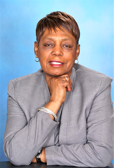 Dr. Carolyn White Profile